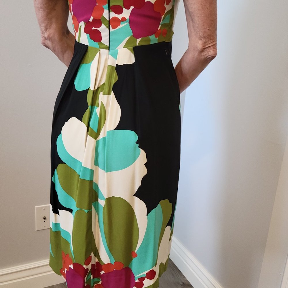 DRESS - Picture 2 of 3